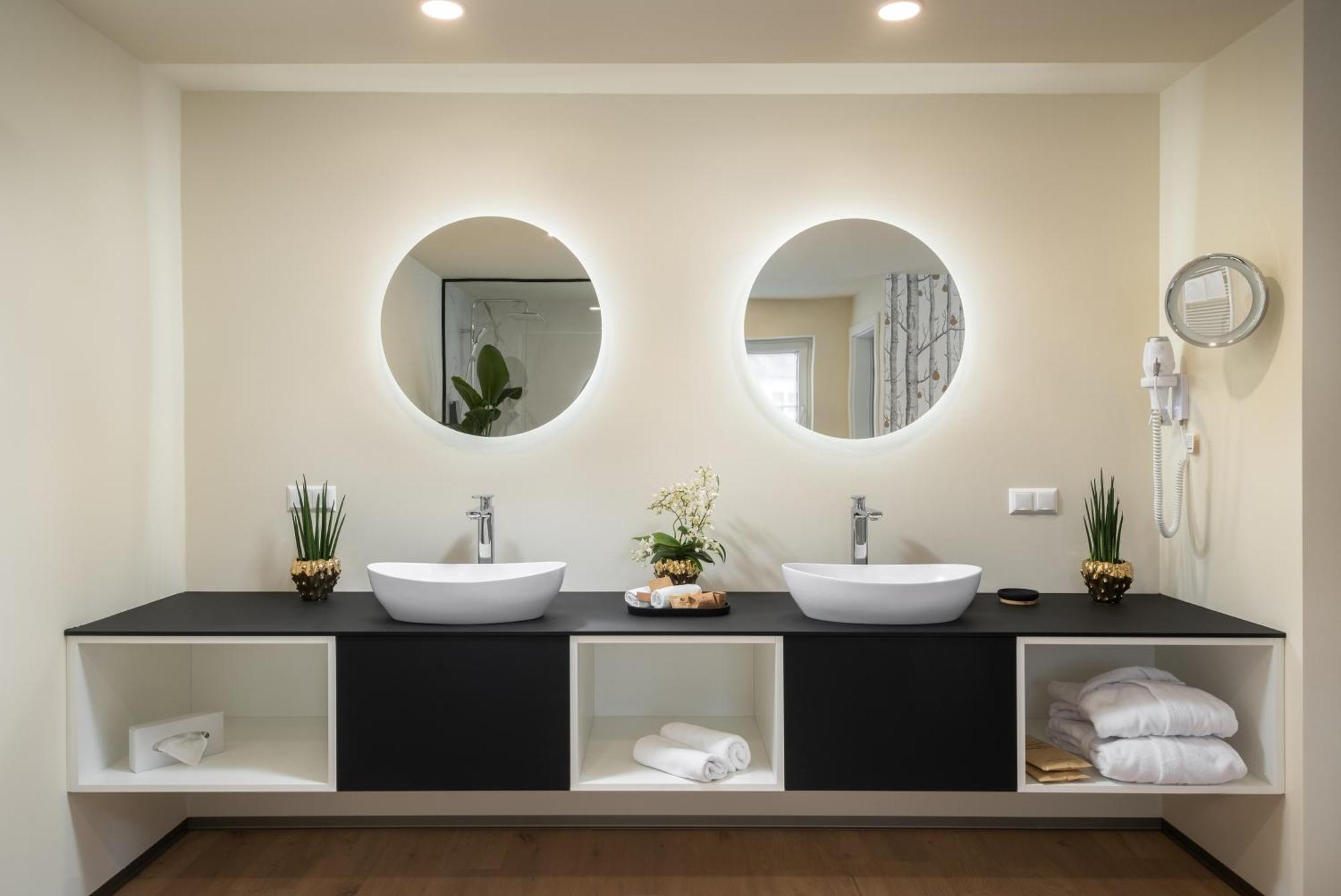 Hotel Post Wrann Velden am Woerthersee Phòng bức ảnh